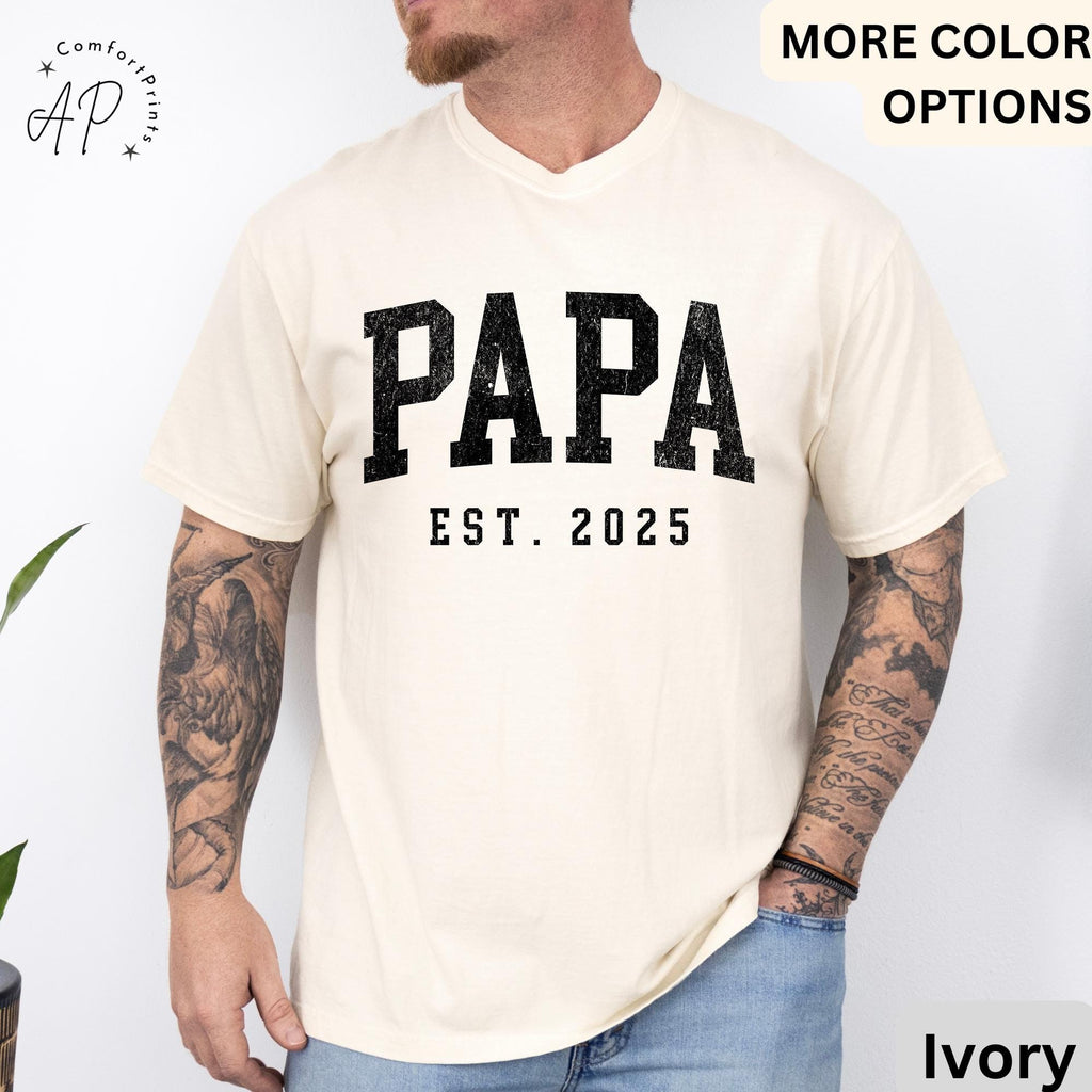 Papa Est Comfort Colors® T-Shirt, Gifts for Dad Shirt, Promoted To Dad Tee, Pregnancy Reveal Father, Gift for Daddy