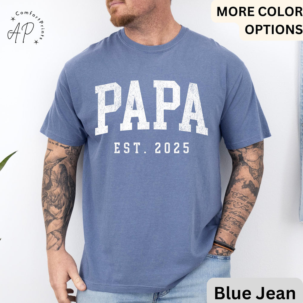 Papa Est Comfort Colors® T-Shirt, Gifts for Dad Shirt, Promoted To Dad Tee, Pregnancy Reveal Father, Gift for Daddy