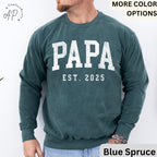 Papa Est Comfort Colors® Sweatshirt, Gifts for Dad Sweater, Promoted To Dad Hoodie, Pregnancy Reveal Father, Gift for Daddy
