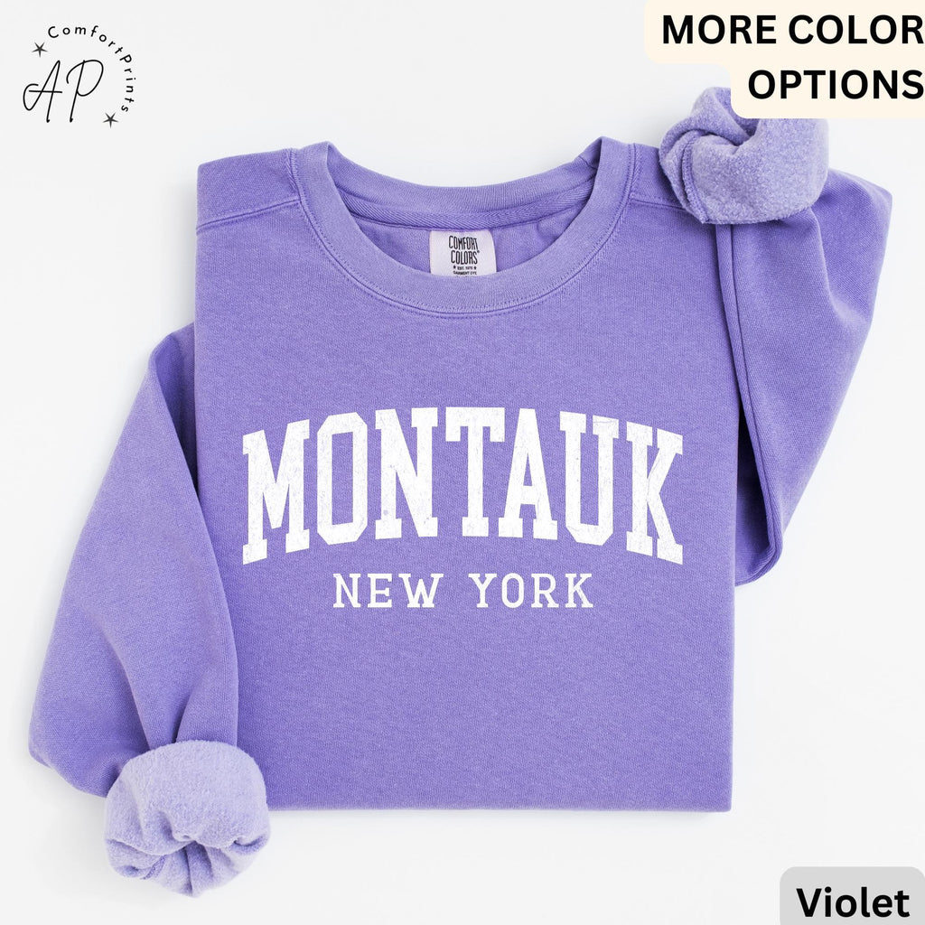 Montauk Comfort Colors® Sweatshirt, Montauk New York Souvenir Sweater, Gift for Montauk Traveler