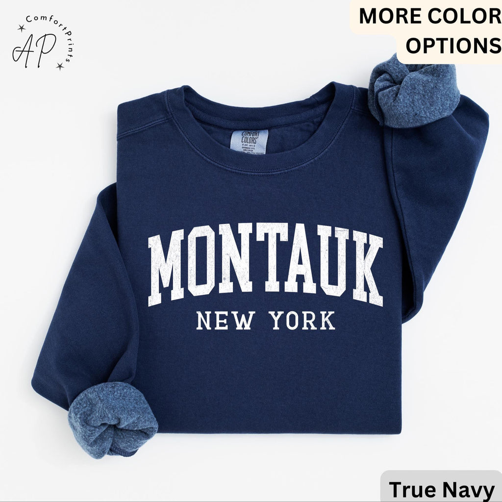 Montauk Comfort Colors® Sweatshirt, Montauk New York Souvenir Sweater, Gift for Montauk Traveler