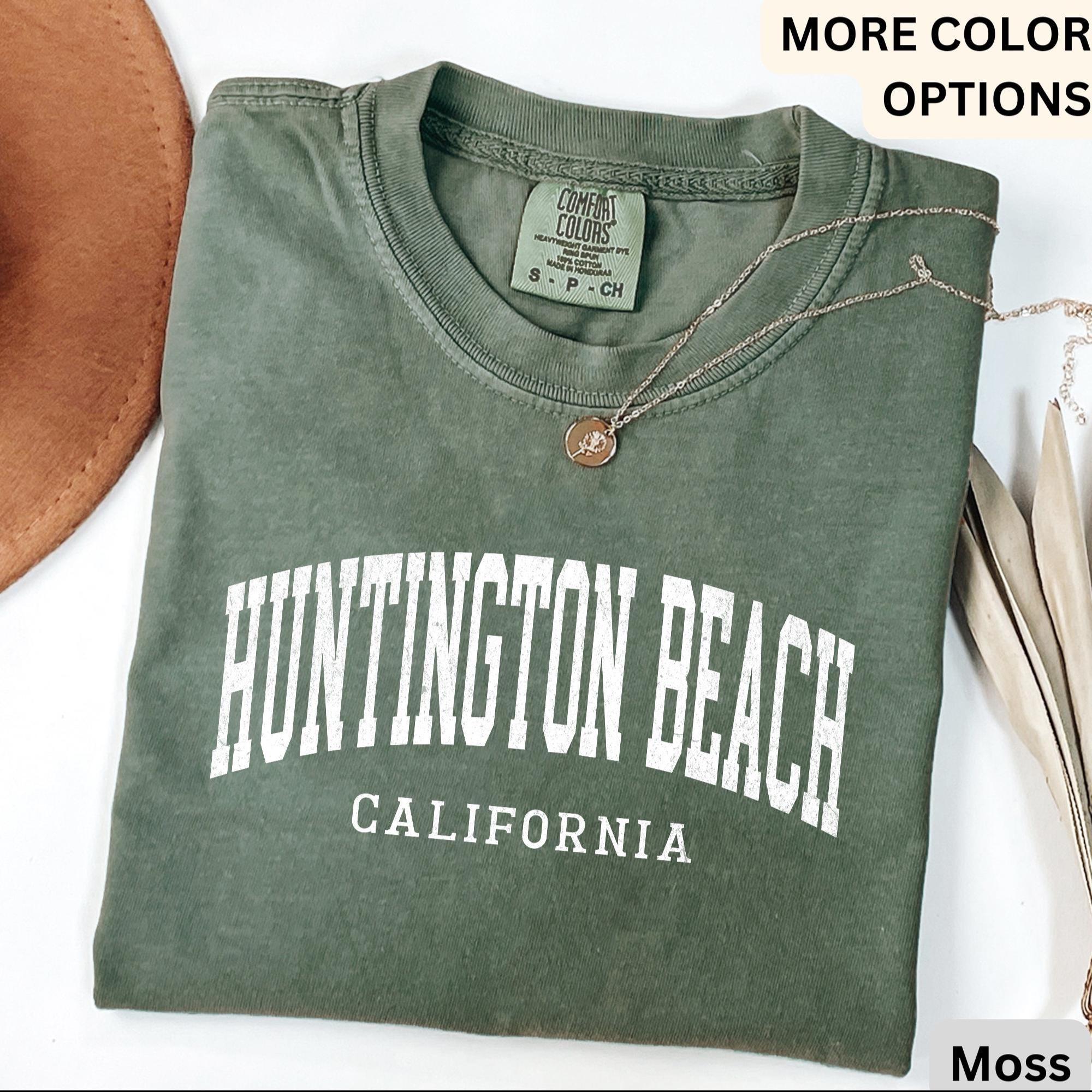 Huntington Beach Comfort Colors® Sweatshirt, Huntington Beach CA Sweater, Gift for Huntington Beach T-Shirt, California Long-Sleeve Shirt